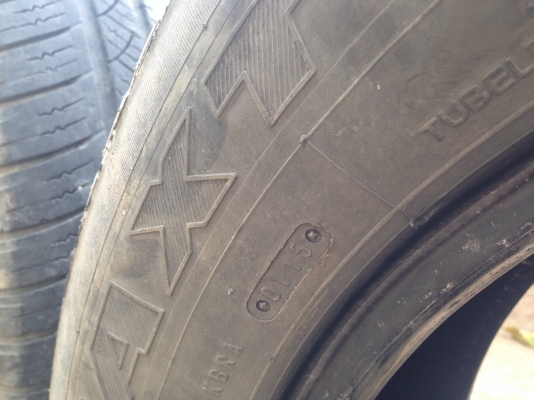 ขายยาง3เส้นตามสภาพสวยๆราคาถูกมากๆ