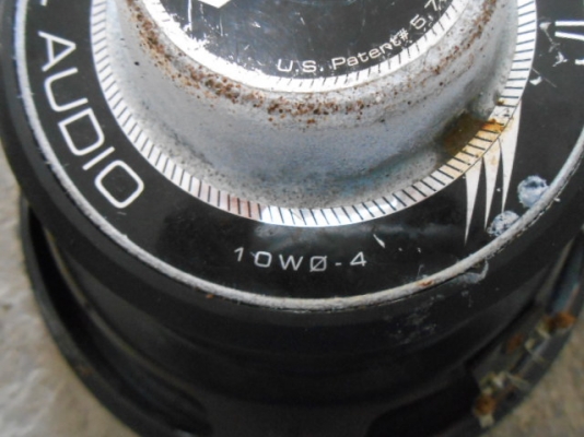 ลำโพง 10นิ้ว JL W.0 -4 เปลี่ยนขอบมาใหม่ วอยย์เดิม