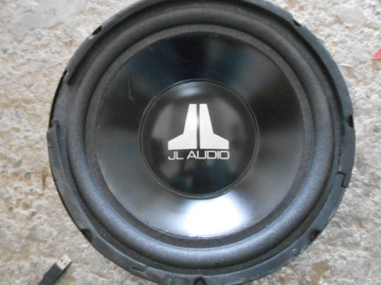 ลำโพง 10นิ้ว JL W.0 -4 เปลี่ยนขอบมาใหม่ วอยย์เดิม