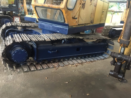 ขายKOMATSU PC 100-1 รถมี2คัน เหมาะกับงานก่อสร้างและร้านรับซื้อของเก่า ตัวเดิน905 ราคาต่อรองคุยกันได้ ขายได้ขายเลย โทร0616613023แพรว