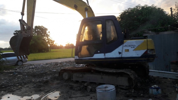 ขายรถแบคโฮ KOBELCO SK 120-3