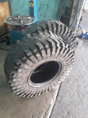 Maxxis 8060 ขนาด 37-12.5-16 ปี15 สภาพดี มี 2เส้น Maxxis 8060 ขนาด 37-12.5-16 ปี15 สภาพดี มี 2เส้น