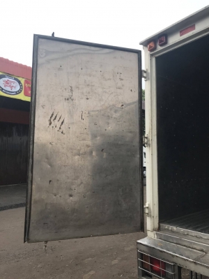 ขาย.ตู้.สะแตลเรส ยาว4.30ม.พื้นสะเรสหนา สถาพสวยไม่มีผุไม่มีรั้วซึม พร้อมใช้งาน ขาย 38,000บ.ตู้.สะเเตลเรส สวยๆพร้อมใช้