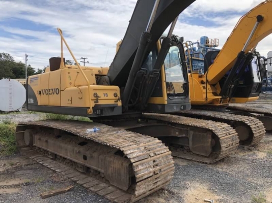 ขาย 1,190,000 บาท VOLVO EC210BLC PRIME ปี2012 ทำงาน 7,xxx ชม. เครื่องดี ปั้มแรง โช่หนา เอวแน่น ไฟฟ้าครบ เอกสารเล่มทะเบียน รถอยู่ นครราชสีมา โทร 0610710295 สนใจ รายการสินค้า อื่นๆ ที่ เว็ปไชค์ Truck2Hand https://www.truck2hand.com/index.php?actions=con ขาย 1,190,000 บาท VOLVO EC210BLC PRIME ปี2012 ทำงาน 7,xxx ชม. เครื่องดี ปั้มแรง โช่หนา เอวแน่น ไฟฟ้าครบ เอกสารเล่มทะเบียน รถอยู่ นครราชสีมา โทร 0610710295 สนใจ รายการสินค้า อื่นๆ ที่ เว็ปไชค์ Truck2Hand https://www.truck2hand.com/index.php?actions=con