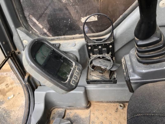 ขาย 1,190,000 บาท VOLVO EC210BLC PRIME ปี2012 ทำงาน 7,xxx ชม. เครื่องดี ปั้มแรง โช่หนา เอวแน่น ไฟฟ้าครบ เอกสารเล่มทะเบียน  รถอยู่  นครราชสีมา โทร 0610710295  สนใจ รายการสินค้า อื่นๆ ที่ เว็ปไชค์ Truck2Hand  https://www.truck2hand.com/index.php?actions=con