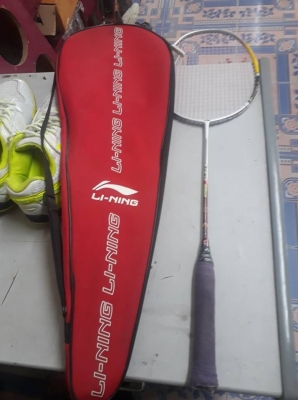 รองเท้า li ning พร้อมไม้แบต li ning