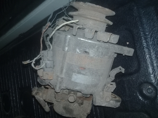 ขายไดสตาร์ท+ไดชาร์ทNPR 4BD 2500บาทรวมส่ง