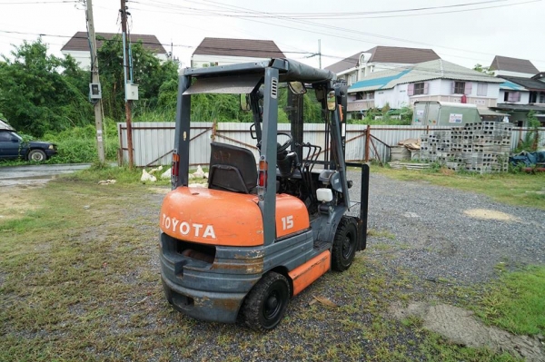 TOYOTA 6FG15 งาสไลด์ TOYOTA 6FG15 งาสไลด์