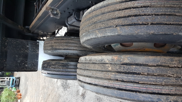 ขายครับ 380 ปี55 ดั้มสามมิตร สวยขั้นเทพ