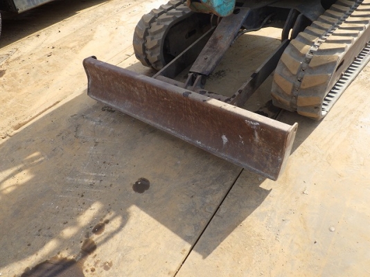 ขาย รถแม็คโคร KOMATSU PC27-8 พร้อมใช้งาน นำเข้าเองจากประเทศญี่ปุ่น ติดต่อ 063-9316985 ID LINE : 0639316985 ครับ