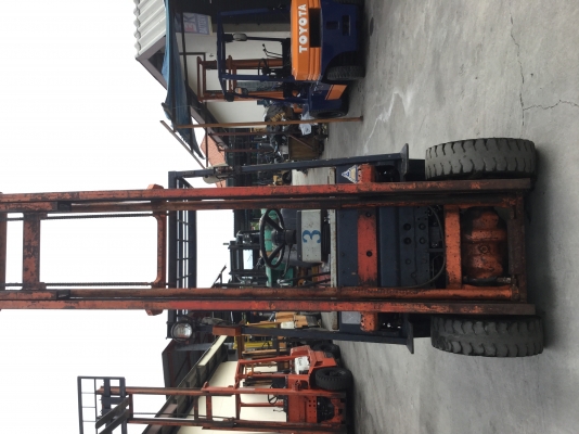 โฟรคลิฟท์ ขาย โตโยต้า รุ่น 5 เบนซิล 1.5 ตัน โฟรคลิฟท์ ขาย โตโยต้า รุ่น 5 เบนซิล 1.5 ตัน