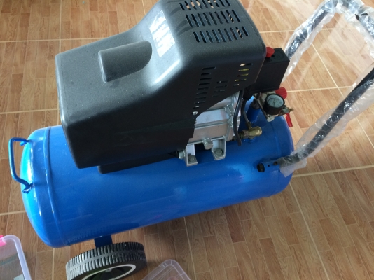 ขายปั๊มลมโรตารี่ ขนาด 3แรงไฟ220โวล 50 ลิตร ขายปั๊มลมโรตารี่ ขนาด 3แรงไฟ220โวล 50 ลิตร