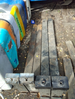 +++  ขายงา 2.5  ตัน  ยาว 1.8  เมตร ครับ