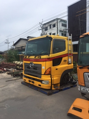 ขายหัวเก๋ง HINO ซีรี้ 700 ราคา.335,000 พร้อม เครื่องK13C (360 แรง) คอมมอร์ลเร็ว และเกียร์ หัวนอก เชียงกง มีใบคุม อุปกรณ์ครบ สนใจโทร.081-3531946 ต่อ.บางนา &amp; ID-LINE สินค้าอยู่ สมุทรปราการ