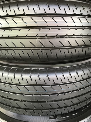 ล้อแม็กป้ายแดง 5รู114 ขอบ 16 Toyota Alphard Vigo Revo Camry Innova พร้อมยางป้ายแดง 215-65-16 ปี 18