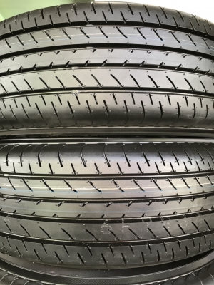 ล้อแม็กป้ายแดง 5รู114 ขอบ 16 Toyota Alphard Vigo Revo Camry Innova พร้อมยางป้ายแดง 215-65-16 ปี 18