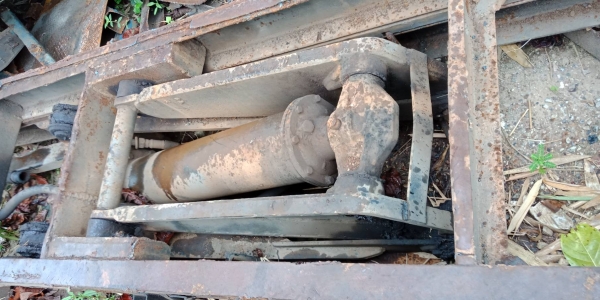 ชุดดั้ม15ตันพร้อมครัชซีเทียมพร้อมตัวปั่นพร้อมใช้ตัดรถคับราคา31,000สนใจ0876029295