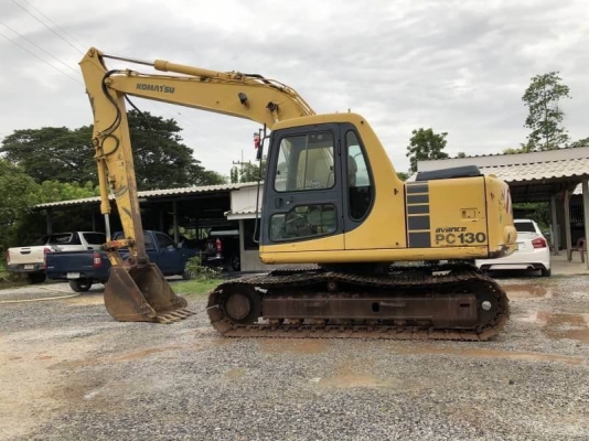 เก่านอก 1 ปี 985,000 บาท KOMATSU PC130 รุ่น 6 ทำงาน 8,xxx ชม (มีไลน์หัวเจาะ) เครื่อง คามินท์ 4 สูบ Turbo แรงดี โช่หนา แผ่น 70 cm สวย เอวแน่น ไฟฟ้าครบ เอกสารเล่มทะเบียน  รถอยู่  นครปฐม  โทร 0610710295  สนใจ รายการสินค้า อื่นๆ ที่ เว็ปไชค์ Truck2Hand  https