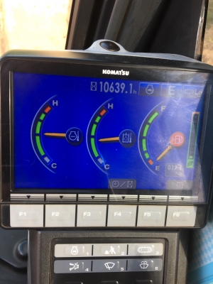 ขายรถแมคโค KOMATSU PC200-8MO ขายรถแมคโค KOMATSU PC200-8MO