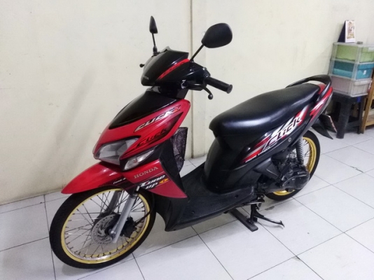 ขายHonda Click คาบูปี51 รถเครื่องดี ขายHonda Click คาบูปี51 รถเครื่องดี