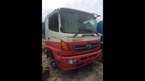 ขายหัวเก๋ง HINO MEGA หัวแคบนอกนำเข้าจากญี่ปุ่น