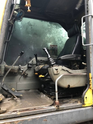 VOLVO EC210B
