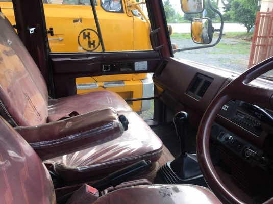 ขายหัวเก๋ง ISUZU Rocky Custom นำเข้าจากญึ่ปุ่น100\% ราคาถูกๆ สภาพสวยๆมาก สนใจติดต่อ 094-995-6265