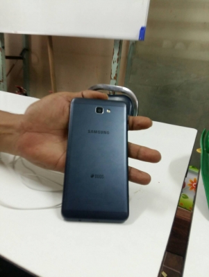 Samsung j7 prame แพรม