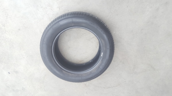 ขายยาง\%195/60/15 ปี 4315 MICHERLIN 3ST 4 เส้น ขายยาง\%195/60/15 ปี 4315 MICHERLIN 3ST 4 เส้น
