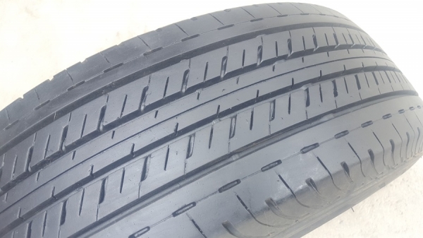 ขายยาง\% 205/70/15 ปี 14 BRIDGESTONE R611 4 เส้น ขายยาง\% 205/70/15 ปี 14 BRIDGESTONE R611 4 เส้น
