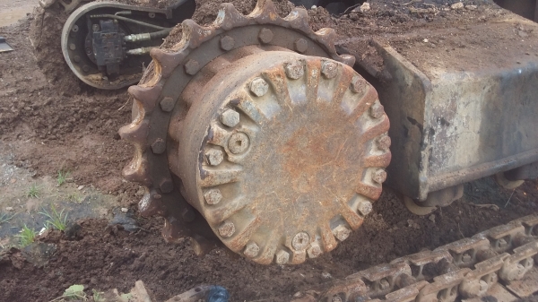 ขายอะใหล่ แม็กโค Cat 320 ( มีหลายรายการครับ )