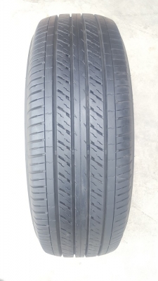 ขายยาง\% 215/65/16 ปี 17 DUNLOP 4 เส้น