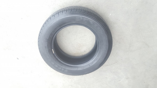ขายยาง\% 215/65/16 ปี 1817 FIRESTONE 4 เส้น ขายยาง\% 215/65/16 ปี 1817 FIRESTONE 4 เส้น