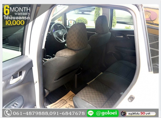 (ผ่อนเพียง 9,450 บ.) ฟรีดาวน์ HONDA JAZZ 1.5 V+ 2014