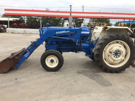 ขายด่วนน รถไถ ford 5000 เก่านอกแท้ เครื่อง T 3 พวงมาลัยเพาเวอร์ พร้อมตัวตักเอกสารนำเข้า 300,000บาทเท่านั้น ขายด่วนน รถไถ ford 5000 เก่านอกแท้ เครื่อง T 3 พวงมาลัยเพาเวอร์ พร้อมตัวตักเอกสารนำเข้า 300,000บาทเท่านั้น