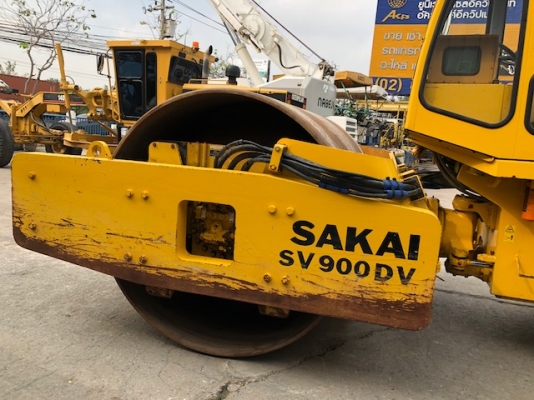 รถบด19ตัน Sakai SV900D รถเก่านอกนำเข้าจากญี่ปุ่น เก๋งแอร์พร้อม มีให้เลือกพร้อมใช้งาน  -เครื่องยนตร์ Isuzu 6 สูบ  สนใจติดต่อได้ที่ 065 639-3623