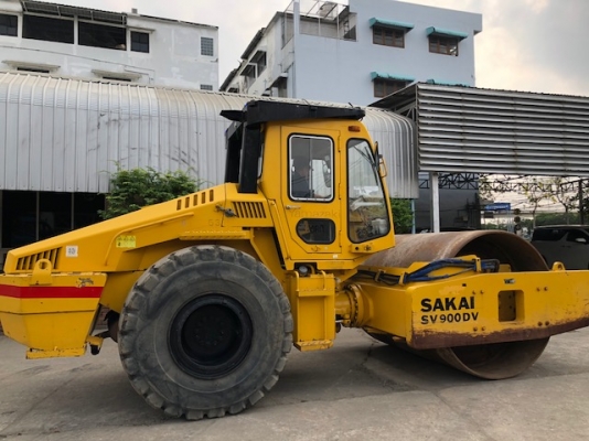 รถบด19ตัน Sakai SV900D รถเก่านอกนำเข้าจากญี่ปุ่น เก๋งแอร์พร้อม มีให้เลือกพร้อมใช้งาน  -เครื่องยนตร์ Isuzu 6 สูบ  สนใจติดต่อได้ที่ 065 639-3623