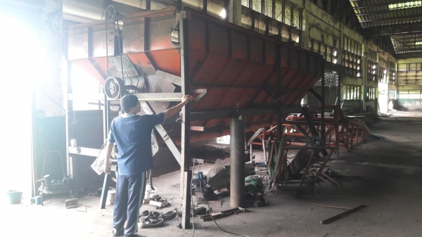 เครื่องร่อน ปุ๋ย ปุ๋ยมูลไส้เดือน ดิน แร่ ขนาดใหญ่ เครื่องร่อน ปุ๋ย ปุ๋ยมูลไส้เดือน ดิน แร่ ขนาดใหญ่