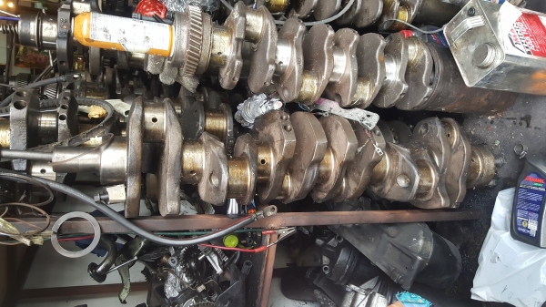 เครื่องยนต์ และอะไหล่เครื่อง Hino P11C เครื่องยนต์ และอะไหล่เครื่อง Hino P11C