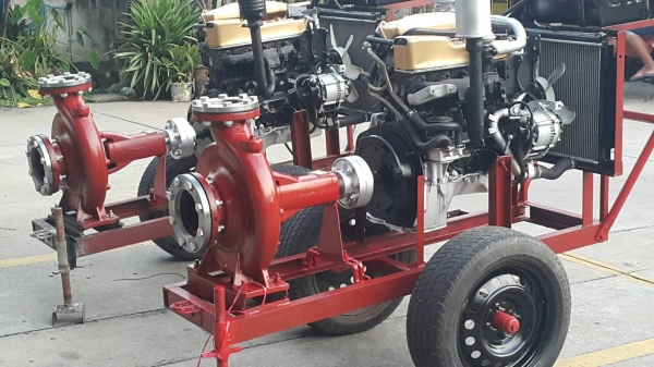 เครื่องสูบนํ้าประกอบใหม่พร้อมใช้งาน เครื่องยนต์ ISUZU  มังกรทองเครื่องนอกล้าน\%