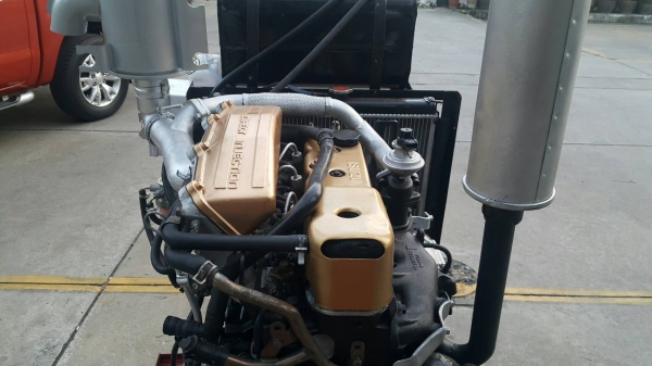 เครื่องสูบนํ้าประกอบใหม่พร้อมใช้งาน เครื่องยนต์ ISUZU  มังกรทองเครื่องนอกล้าน\%