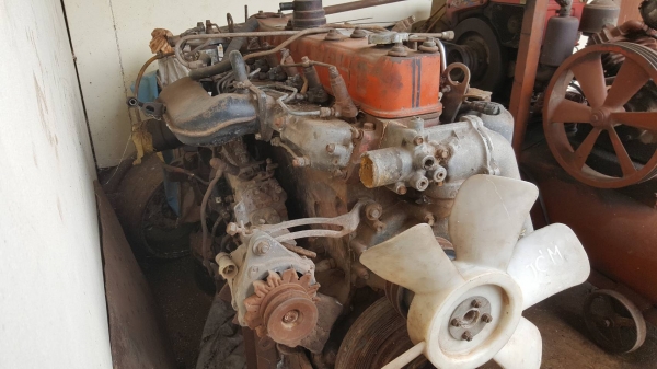 ขาย เครื่อง ISUZU 6SD1 240 แรงม้า ไม่มีใบคุมเครื่อง ไม่มีไดสตาร์ท