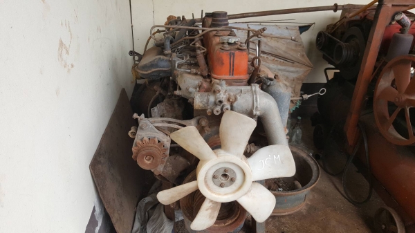 ขาย เครื่อง ISUZU 6SD1 240 แรงม้า ไม่มีใบคุมเครื่อง ไม่มีไดสตาร์ท