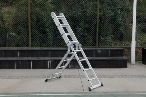 บันไดอลูมิเนียม 16 ขั้น(ไม่รวมขาบันได) แบบข้อใหญ่ยาว4.70ม. ของใหม่ บันไดอลูมิเนียม 16 ขั้น(ไม่รวมขาบันได) แบบข้อใหญ่ยาว4.70ม. ของใหม่