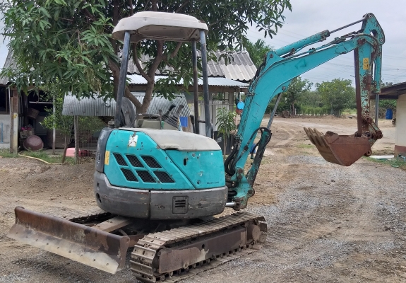 Kobelco sk20sr-2 เก่านอกนำเข้า ยังไม่เคยใช้งานในไทย มีลายหัวเจาะ