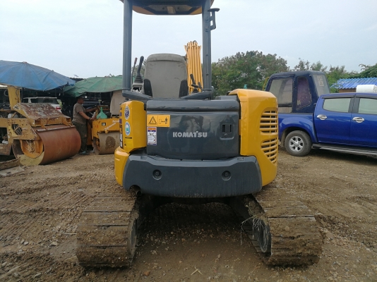 ขายครับPc40Mr2 สภาพพร้อมใช้งาน เอกสารใบอินวอย โทร.0851562314