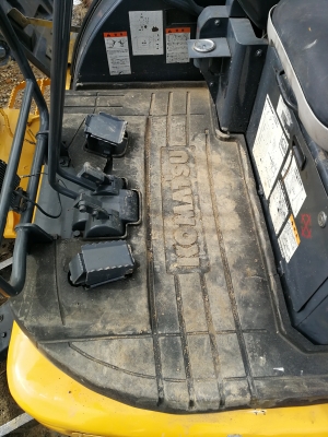 ขายครับPc40Mr2 สภาพพร้อมใช้งาน เอกสารใบอินวอย โทร.0851562314