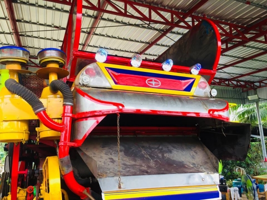 ขายรถเกี่ยวข้าว 390000 พร้อมใช้งาน