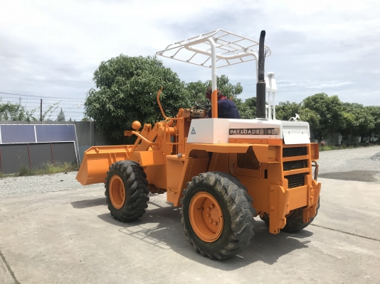 ขายรถตักKOMATSUรุ่น505นำเข้าญี่ปุ่นไม่เคยใช้งานในไทย เอวอ่อน  เครื่องดีเซล4สูบ สภาพดีพร้อมใช้งานมีหลายคัน 081-8302909 จิรโรจน์ Line  :  @J555