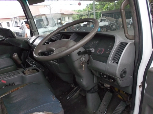 ขายหัวฟูโซ่ 627  หัวนอกสวย (มีเบาะขาด) อุปกรณ์ครบ มีลู่ลมหลังคา